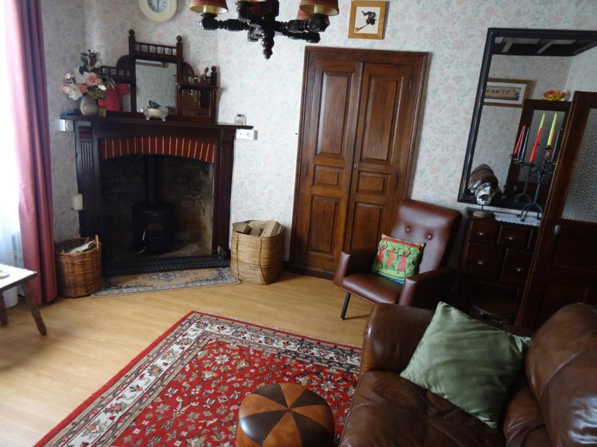 Charming French Cottage-Gite In The Heart Of Quiet Gorron 외부 사진